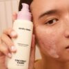 Sincererly Yours Kindly Clean Hydrating and Soothing Foaming Gel Cleanser